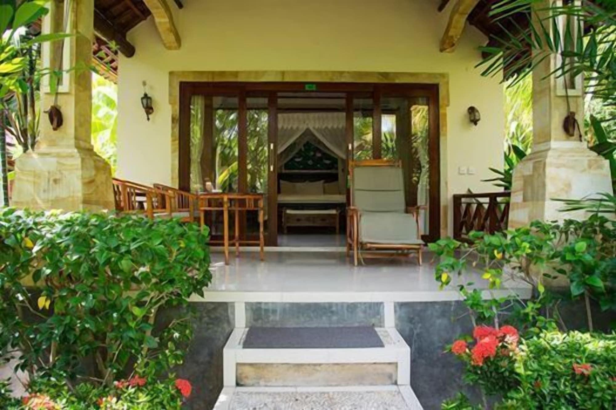 Arya Amed Beach Resort And Dive Center Eksteriør bilde